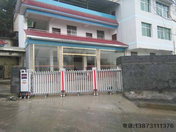 保靖縣農業(yè)局伸縮門
