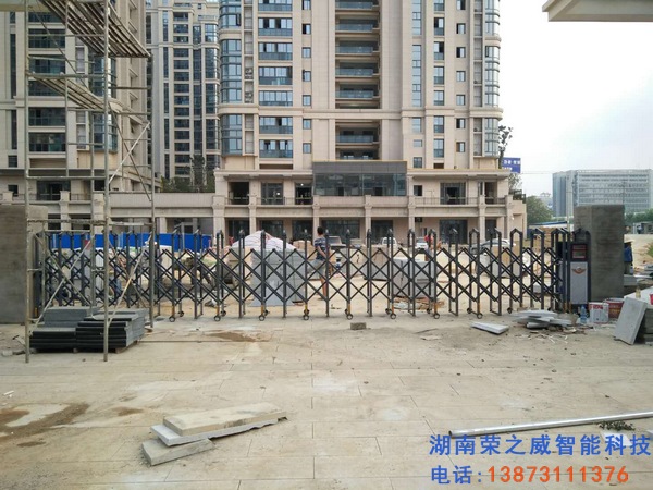長(zhǎng)沙電動(dòng)伸縮門